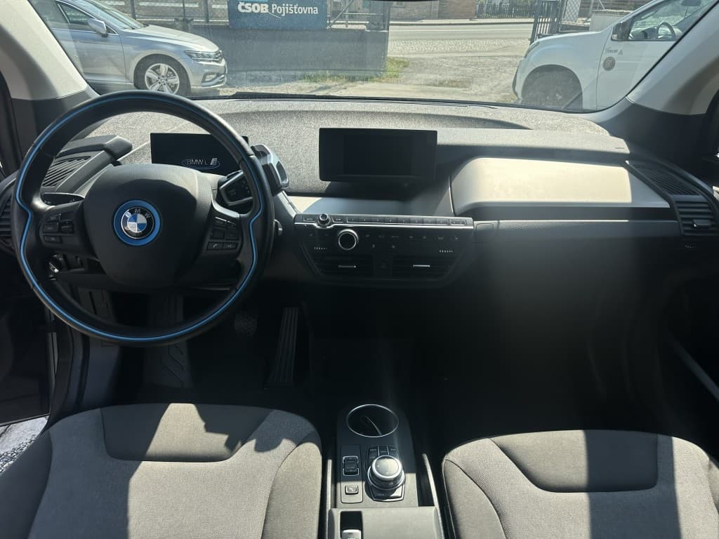 2021 BMW i3 - 9