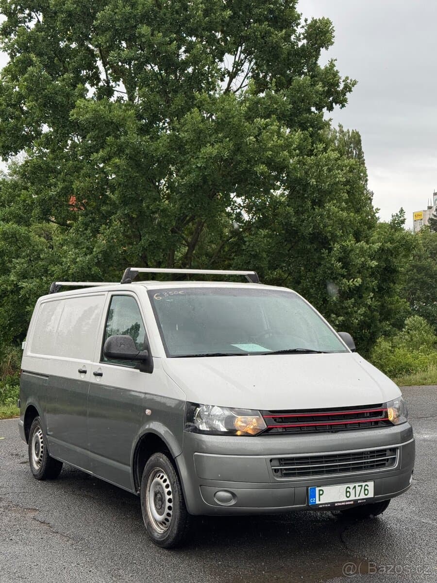 2011 Volkswagen TRANSPORTER - 9