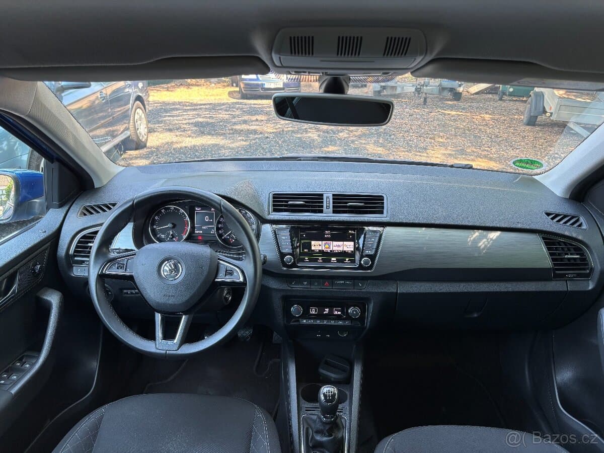 2016 Škoda FABIA - 9