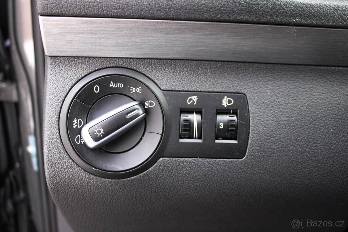 2015 Volkswagen TOURAN - 9