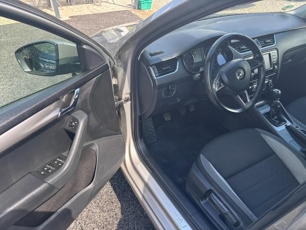 2016 Škoda OCTAVIA - 9