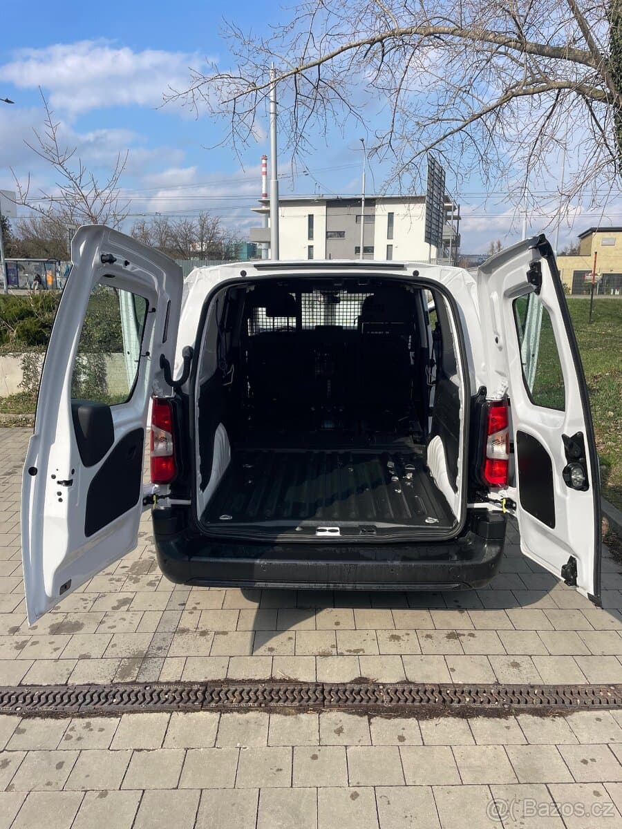 2024 Toyota PROACE - 9