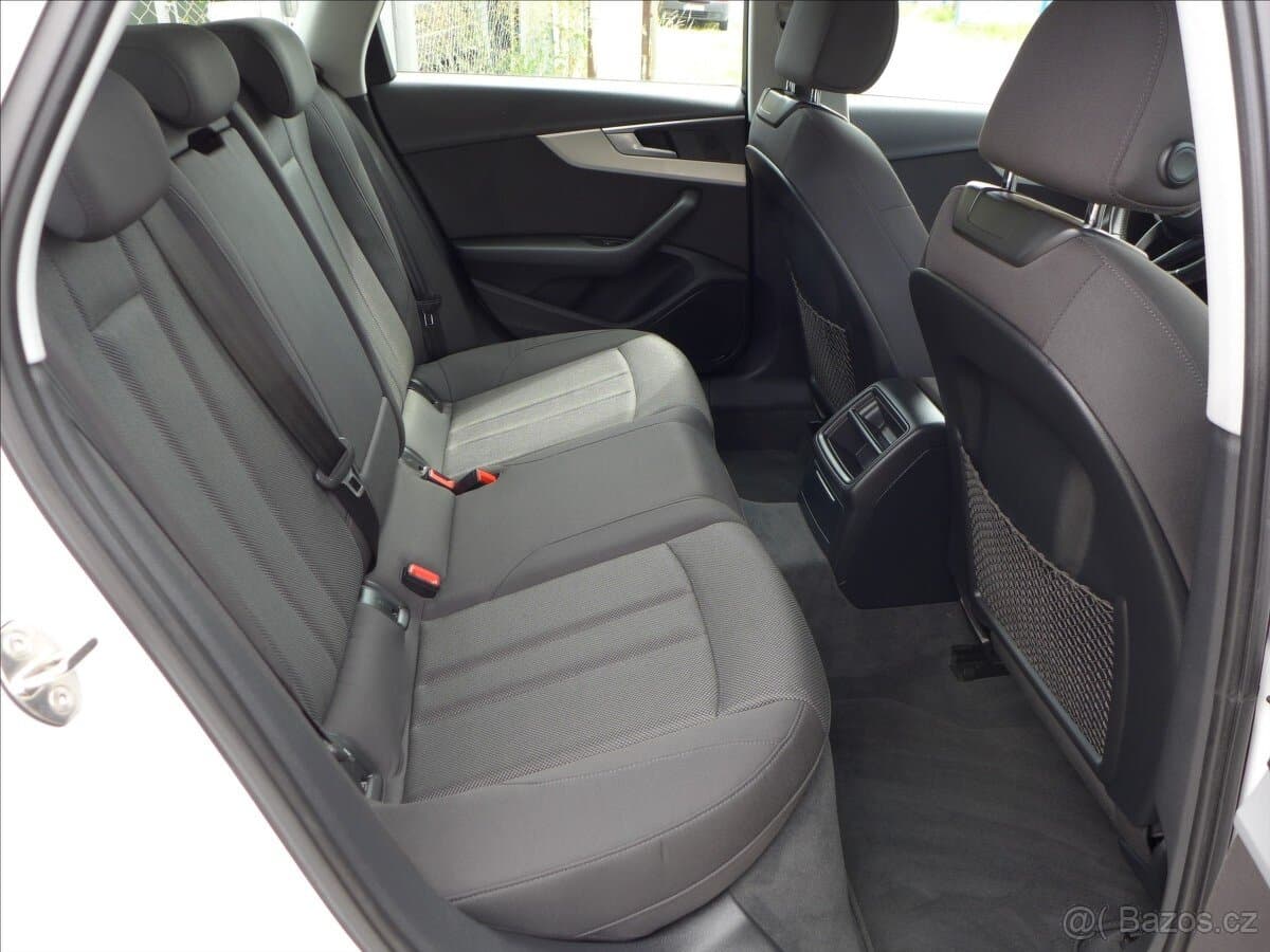 2016 Audi A4 - 9