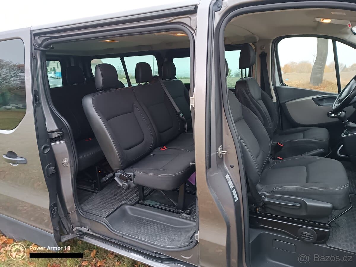 Renault TRAFIC - 9