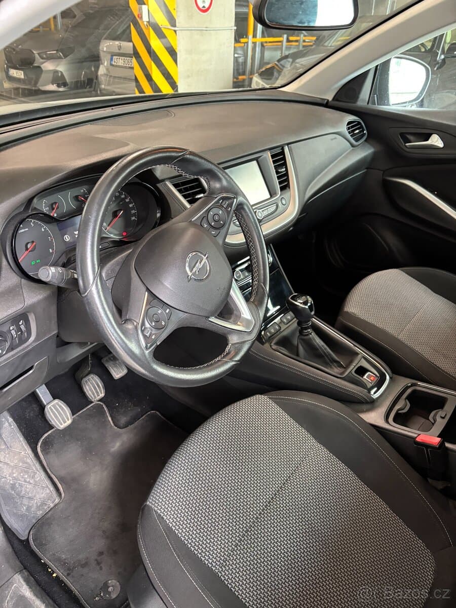 2018 Opel GRANDLAND - 9