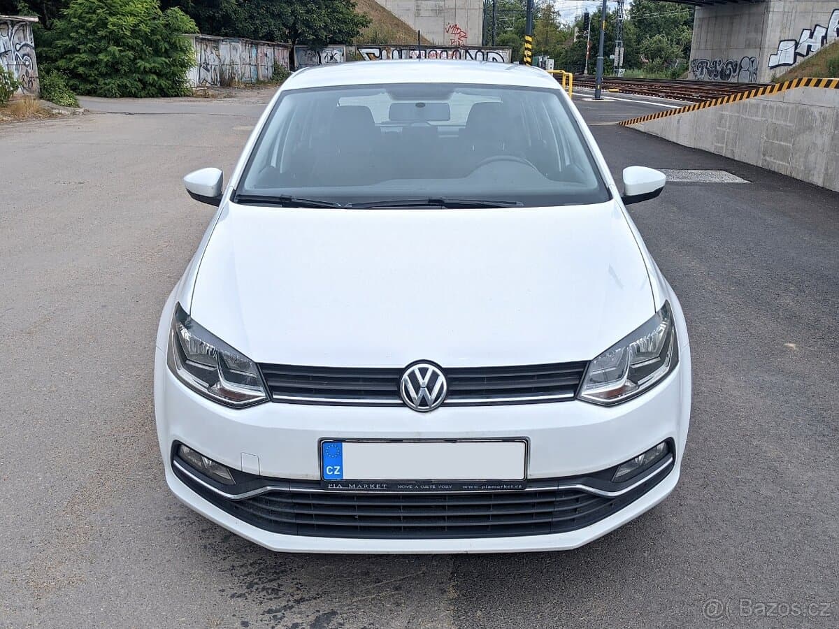 2016 Volkswagen POLO - 9