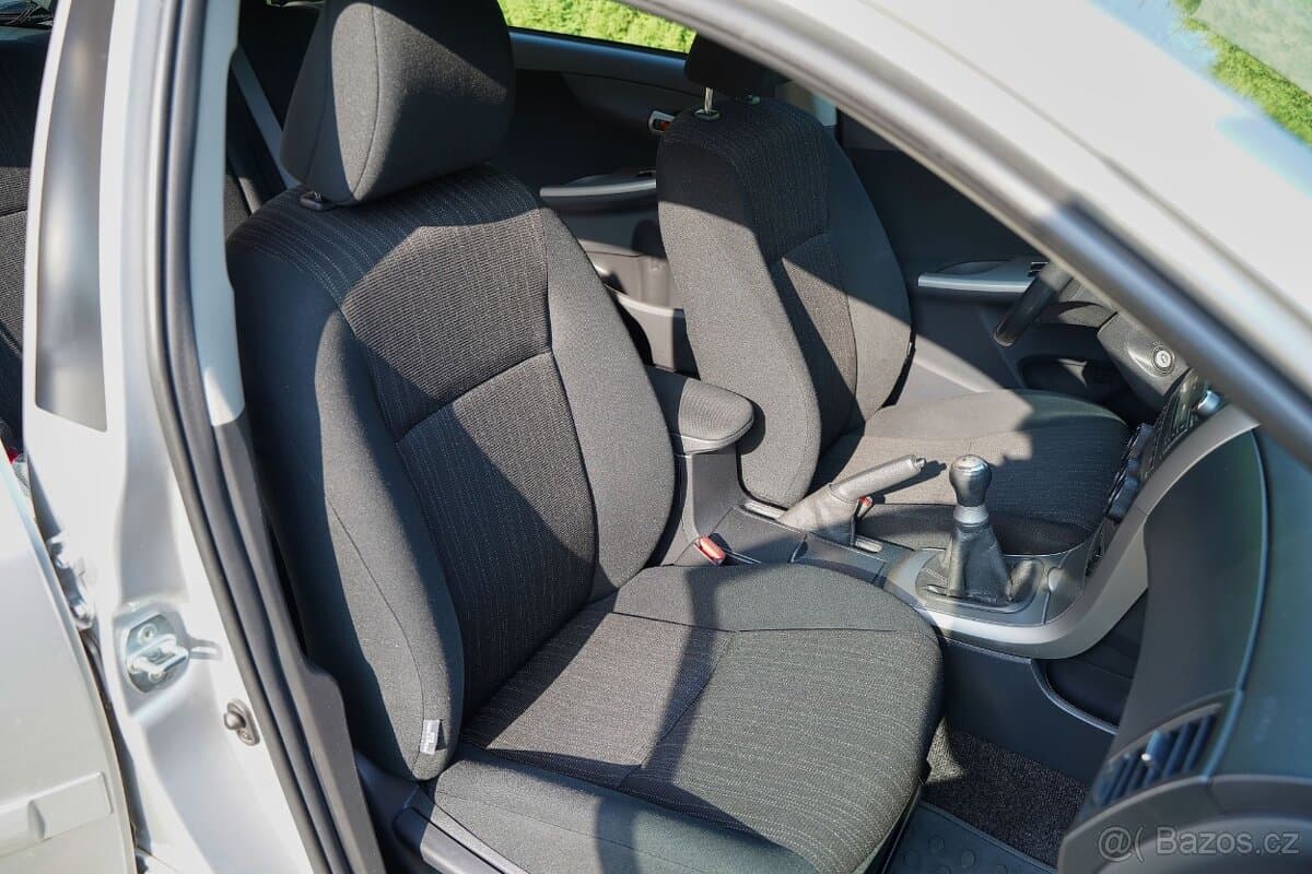 Toyota COROLLA - 9