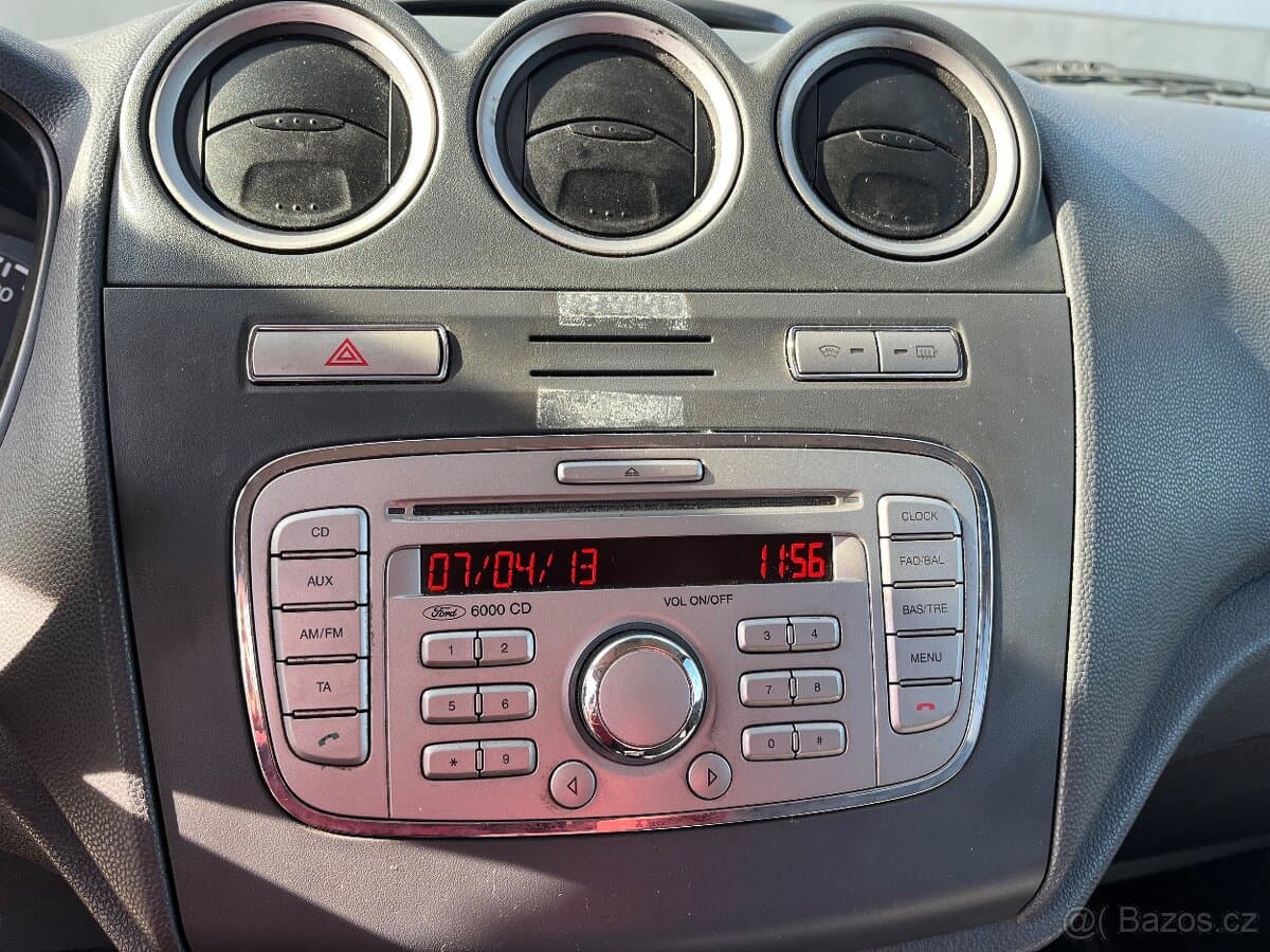 2013 Ford TOURNEO - 9