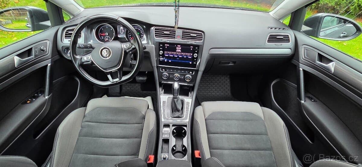 2018 Volkswagen GOLF - 9