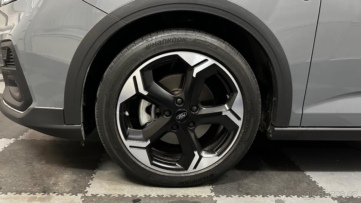 2025 Ford TOURNEO - 9