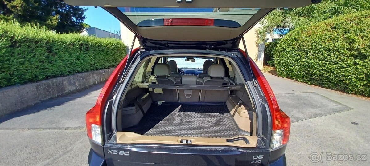 2012 Volvo XC90 - 9