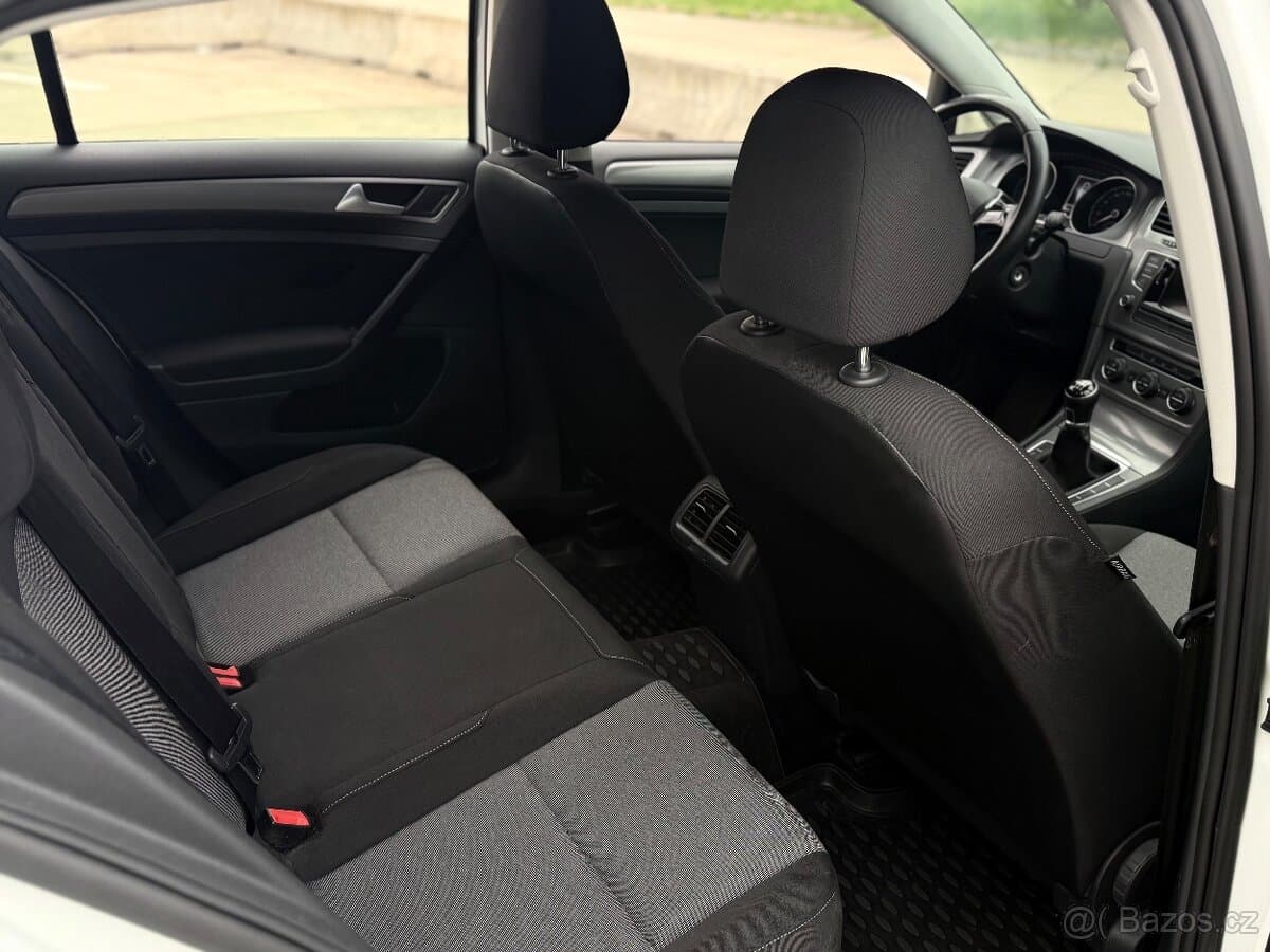 2014 Volkswagen GOLF - 9