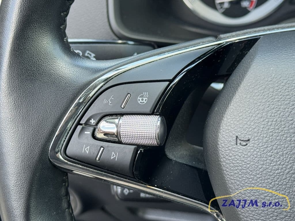 2021 Škoda KAROQ - 9