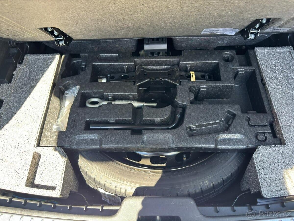 2021 Volvo XC90 - 9