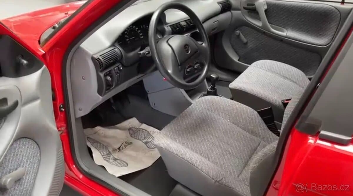 1993 Opel ASTRA - 9