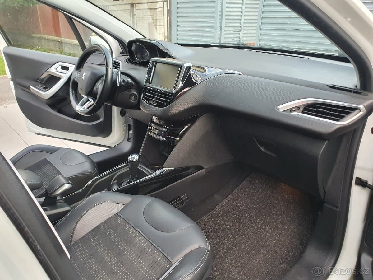 2018 Peugeot 2008 - 9