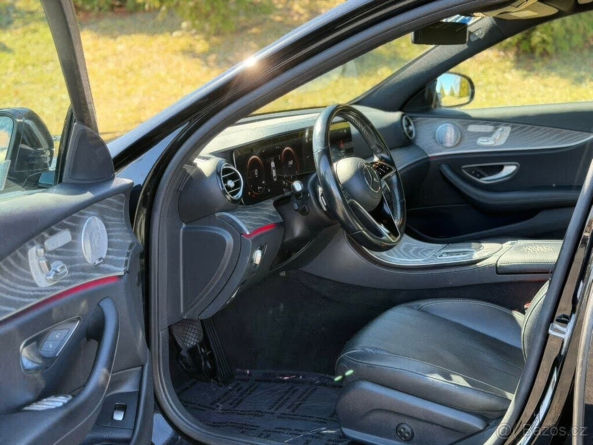 2021 Mercedes-Benz OSTATNÍ - 9