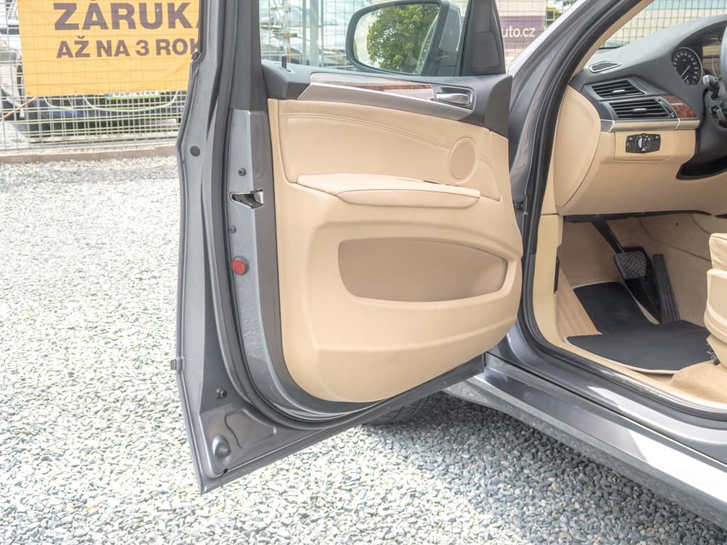 2007 BMW X5 - 9