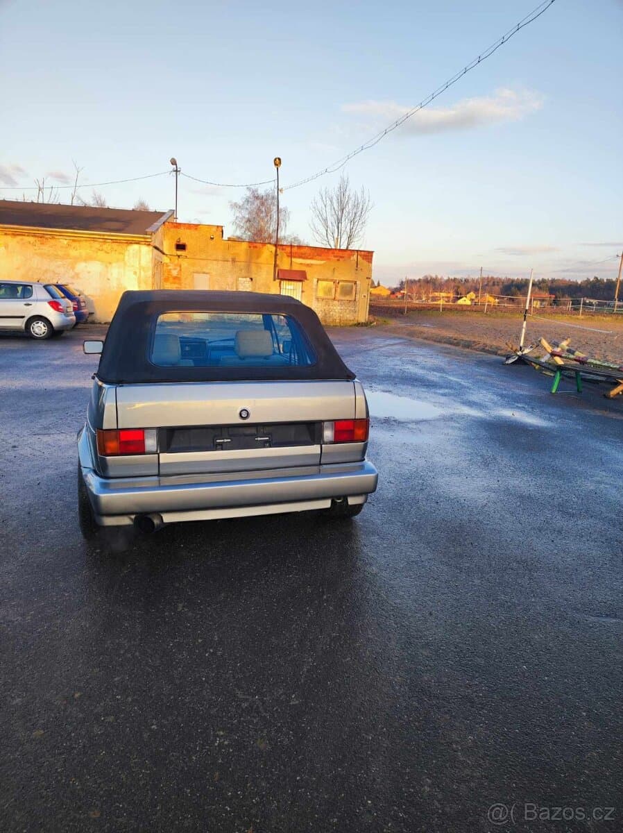1989 Volkswagen GOLF - 9