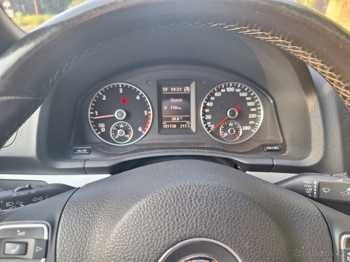 2014 Volkswagen EOS - 9