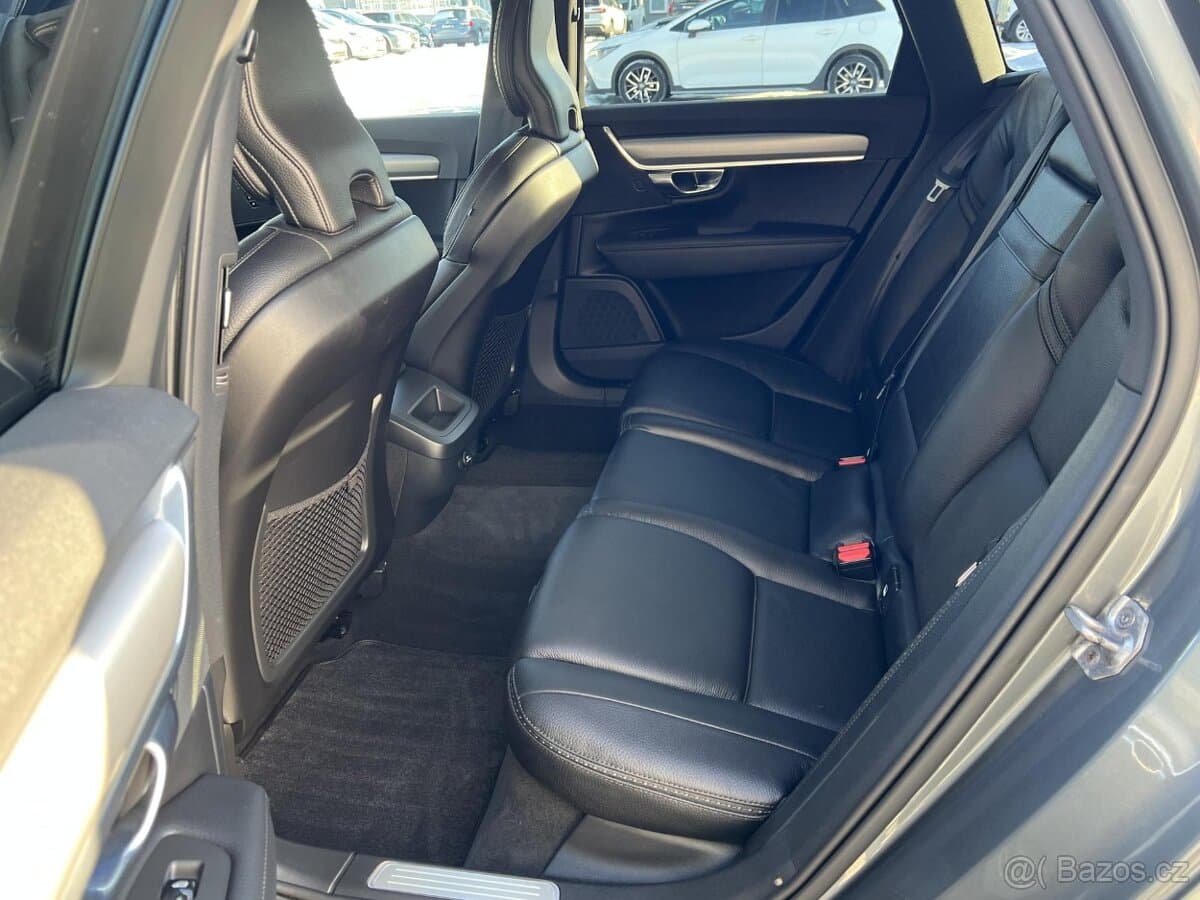 2019 Volvo V90 - 9