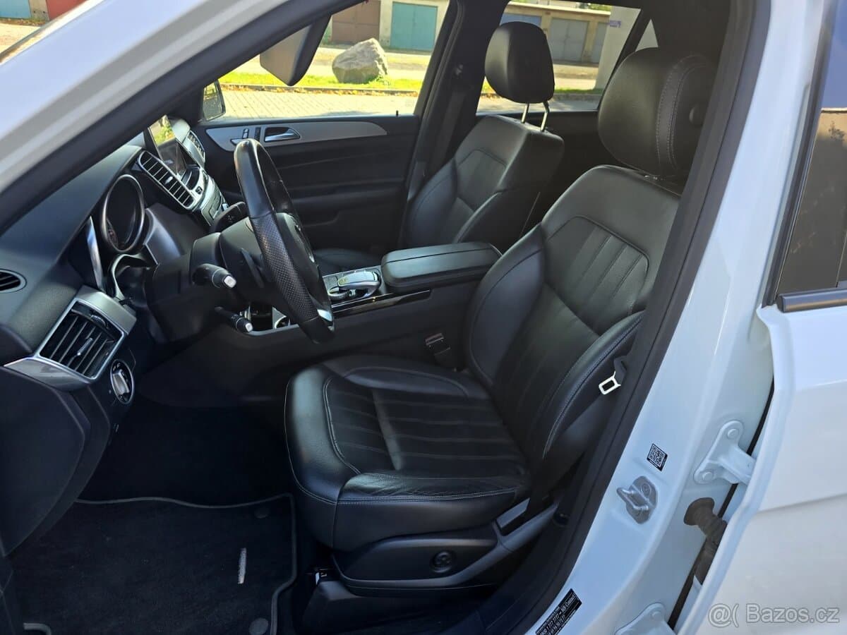 2016 Mercedes-Benz GL - 9
