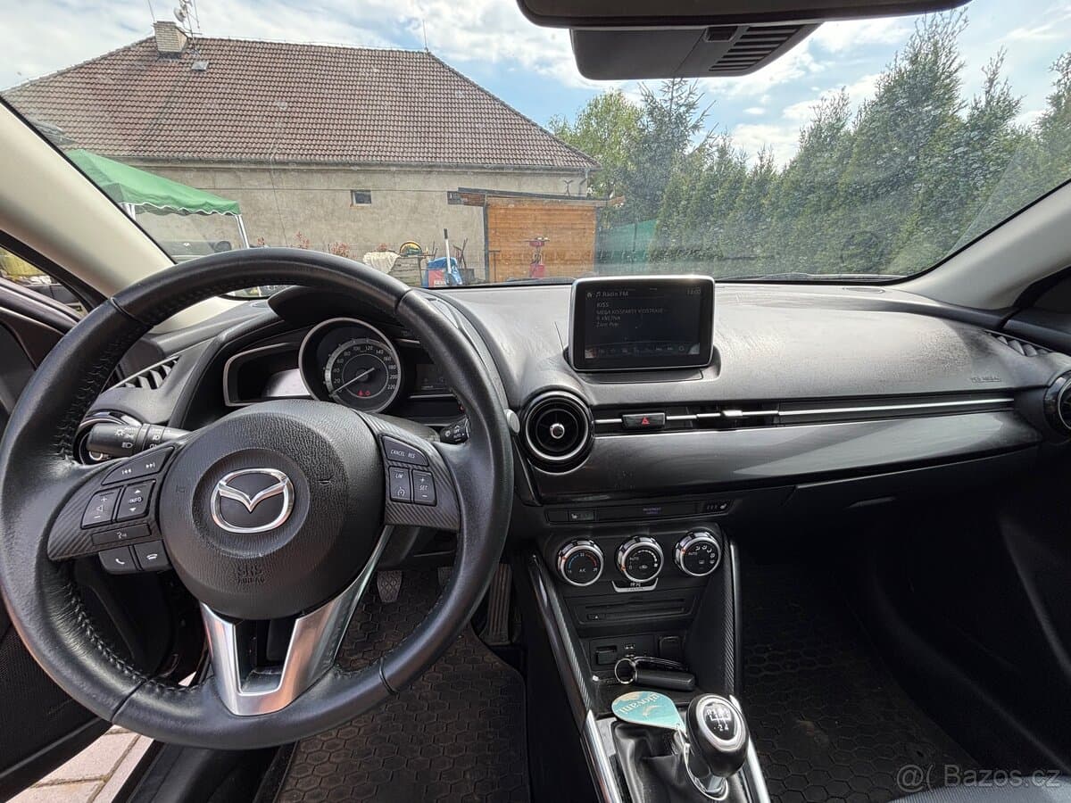 2016 Mazda 2 - 9