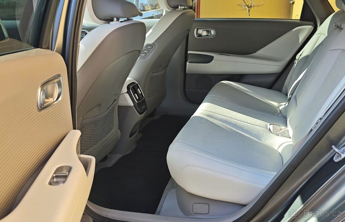 2023 Hyundai IONIQ 6 - 9