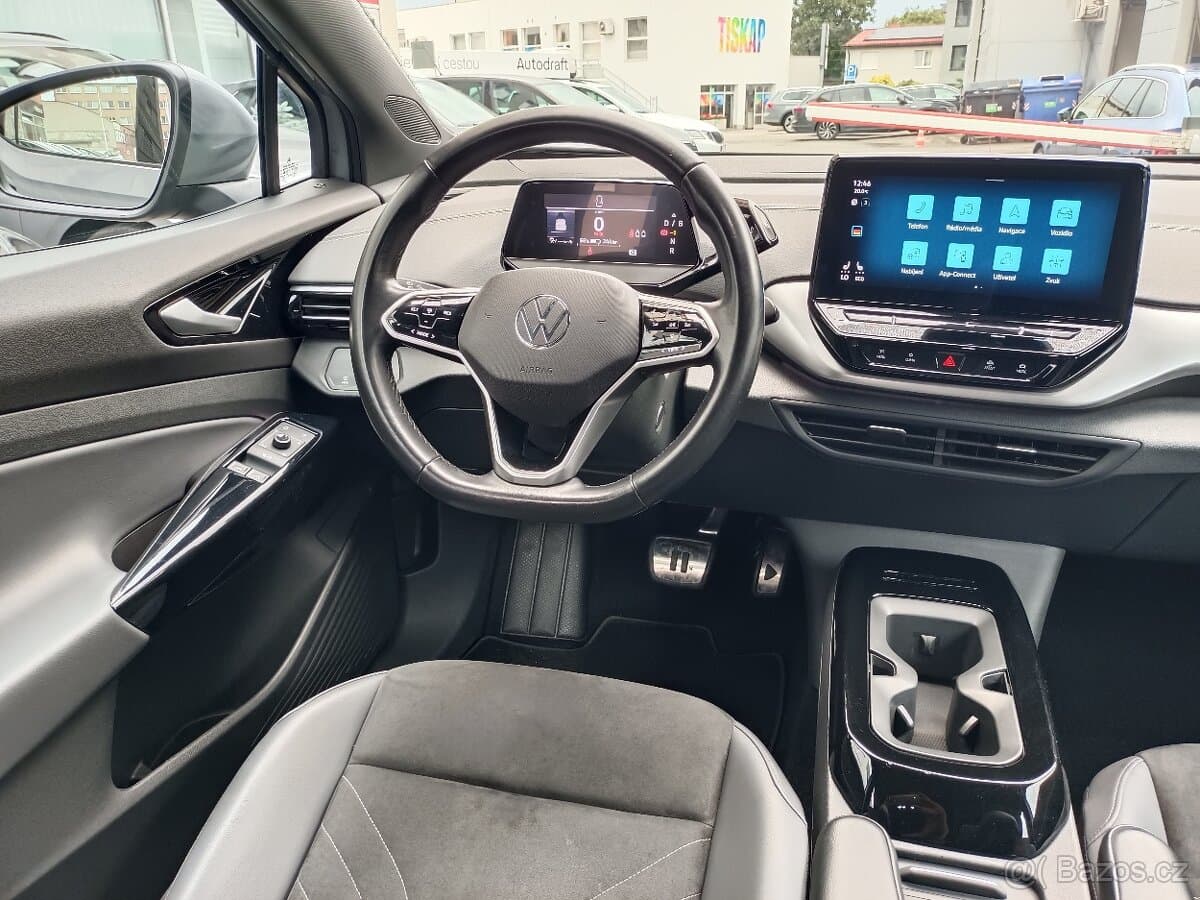 2023 Volkswagen ID.4 - 9