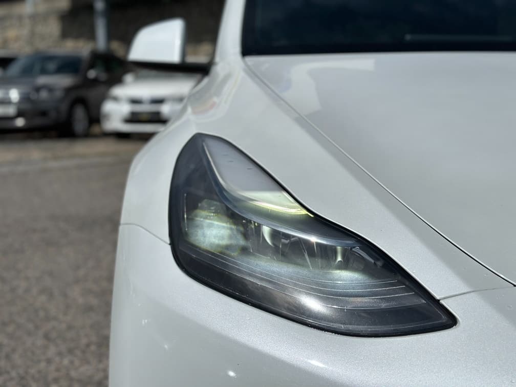 2023 Tesla MODEL Y - 9