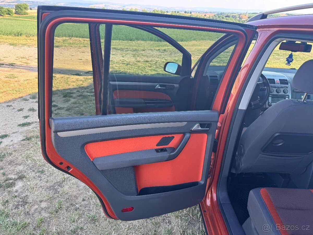 2007 Volkswagen TOURAN - 9