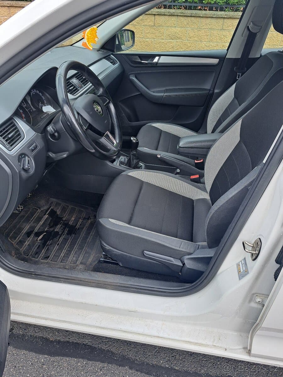 2017 Škoda RAPID - 9