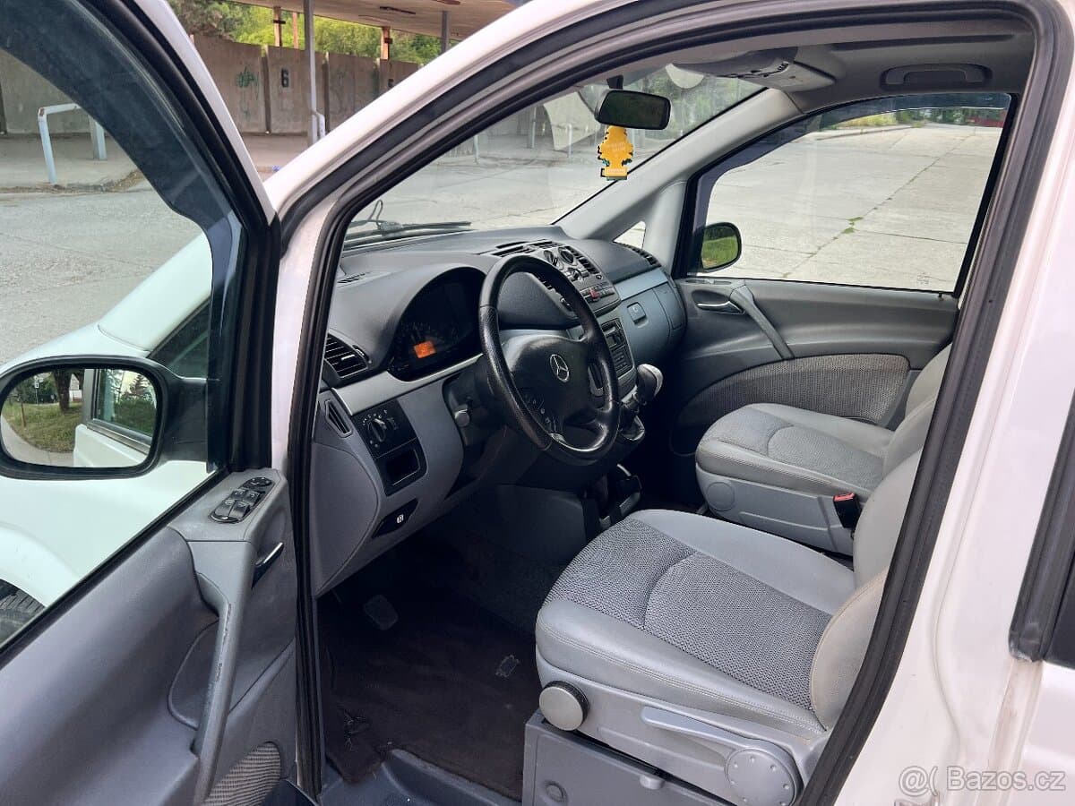 2005 Mercedes-Benz VIANO - 9