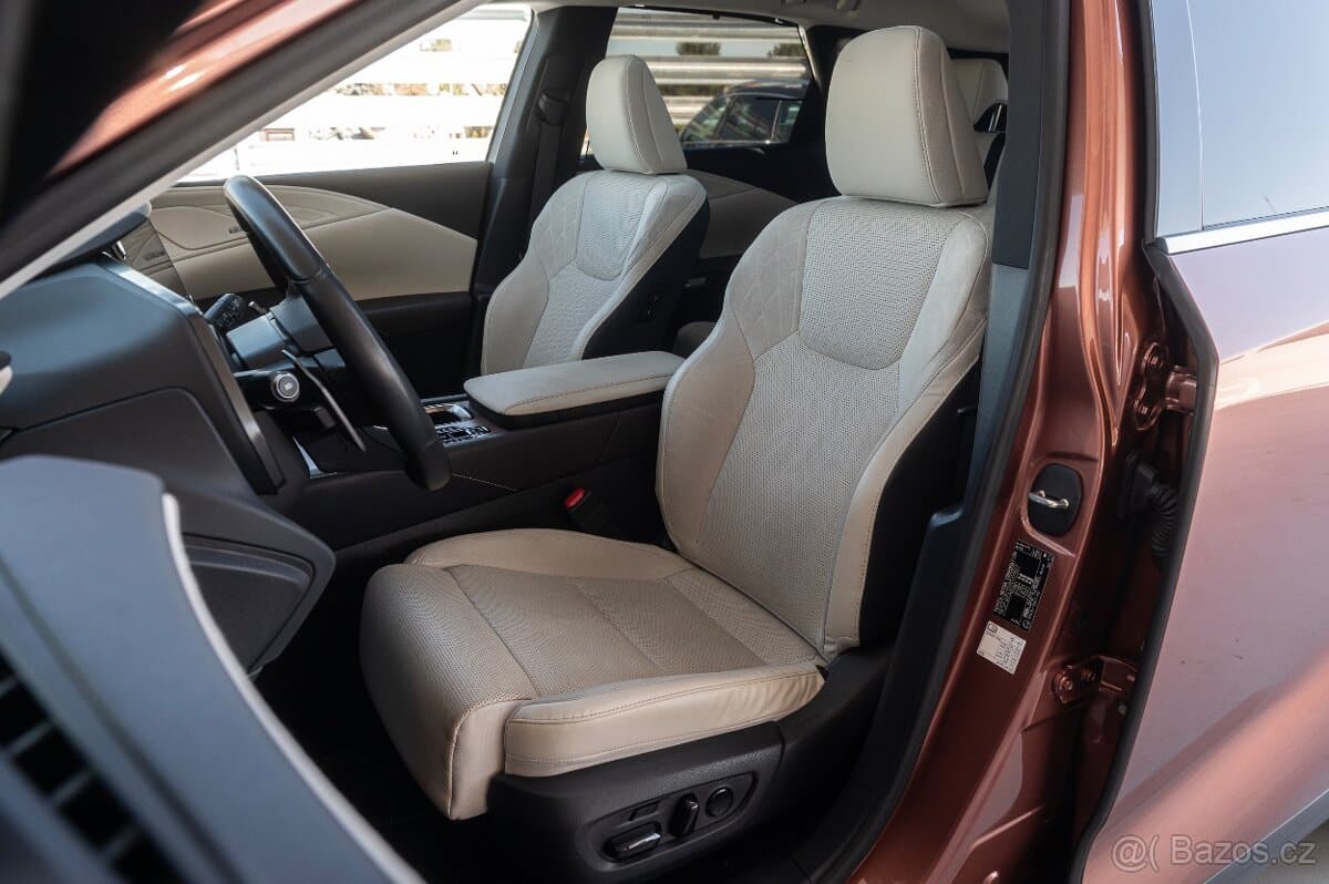 2024 Lexus RX - 9