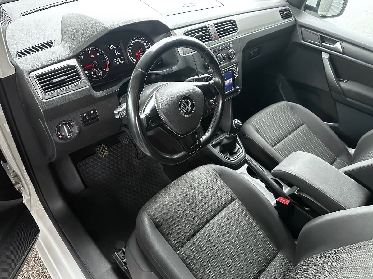 2017 Volkswagen CADDY - 9