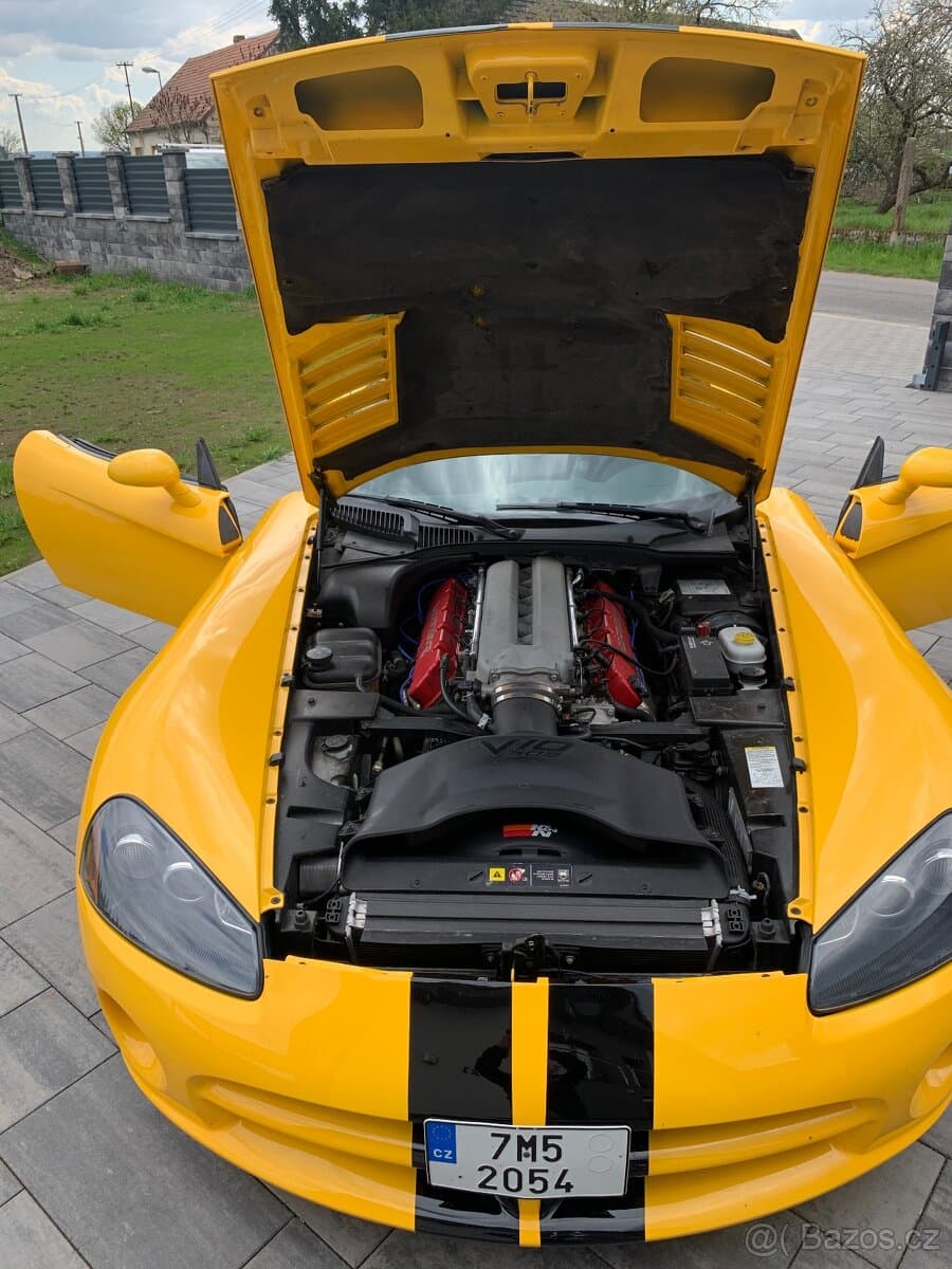 Dodge VIPER - 9