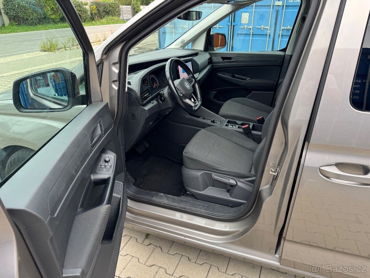 2021 Volkswagen CADDY - 9