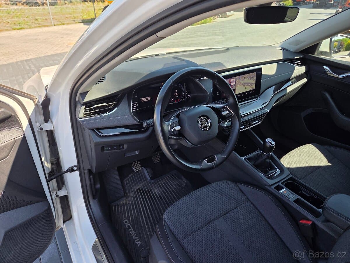 2022 Škoda OCTAVIA - 9