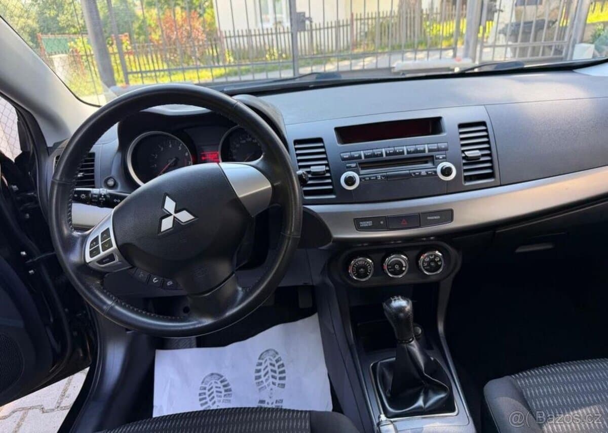 2012 Mitsubishi LANCER - 9