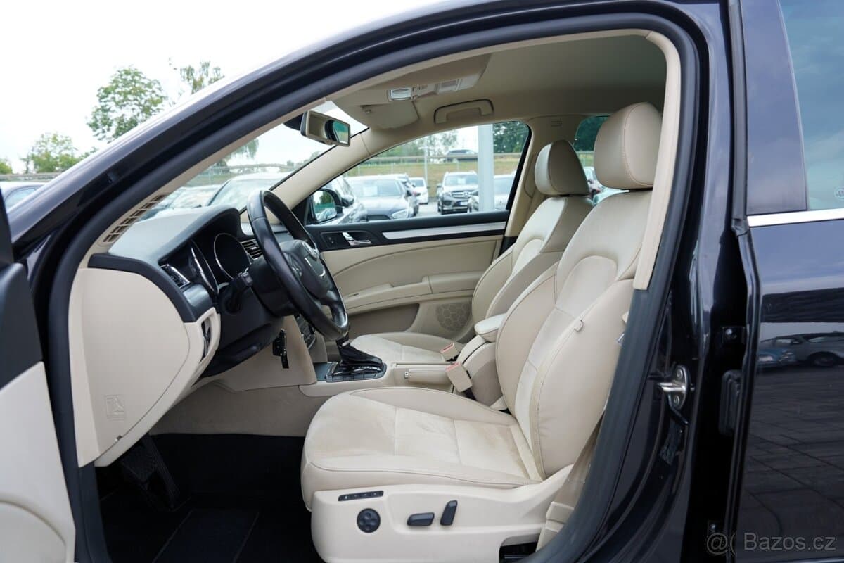 2011 Škoda SUPERB - 9