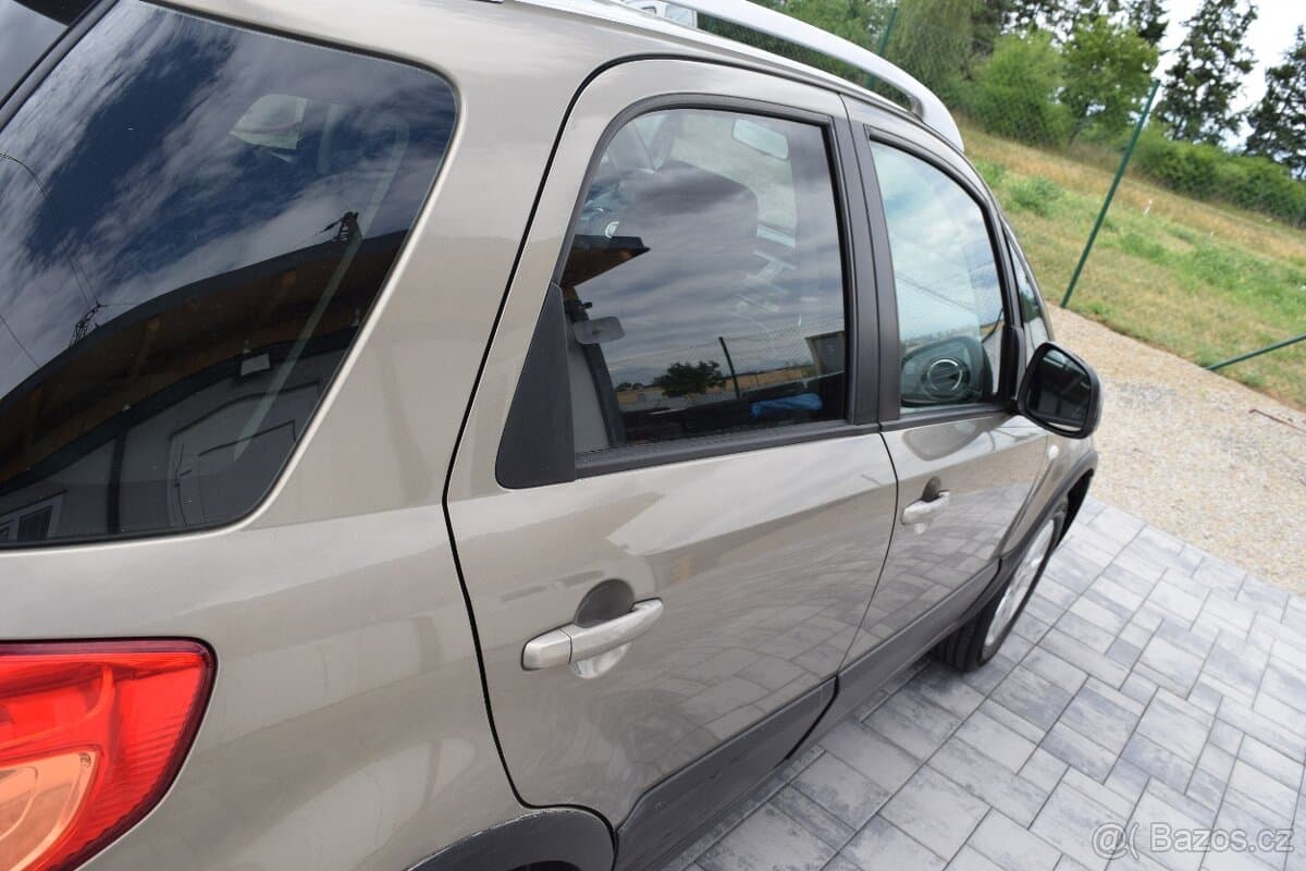 2009 Fiat SEDICI - 9