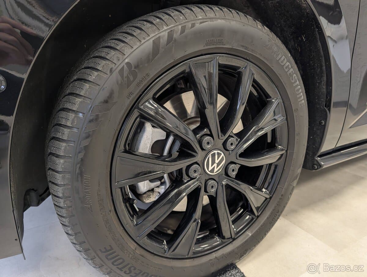 2025 Volkswagen MULTIVAN - 9