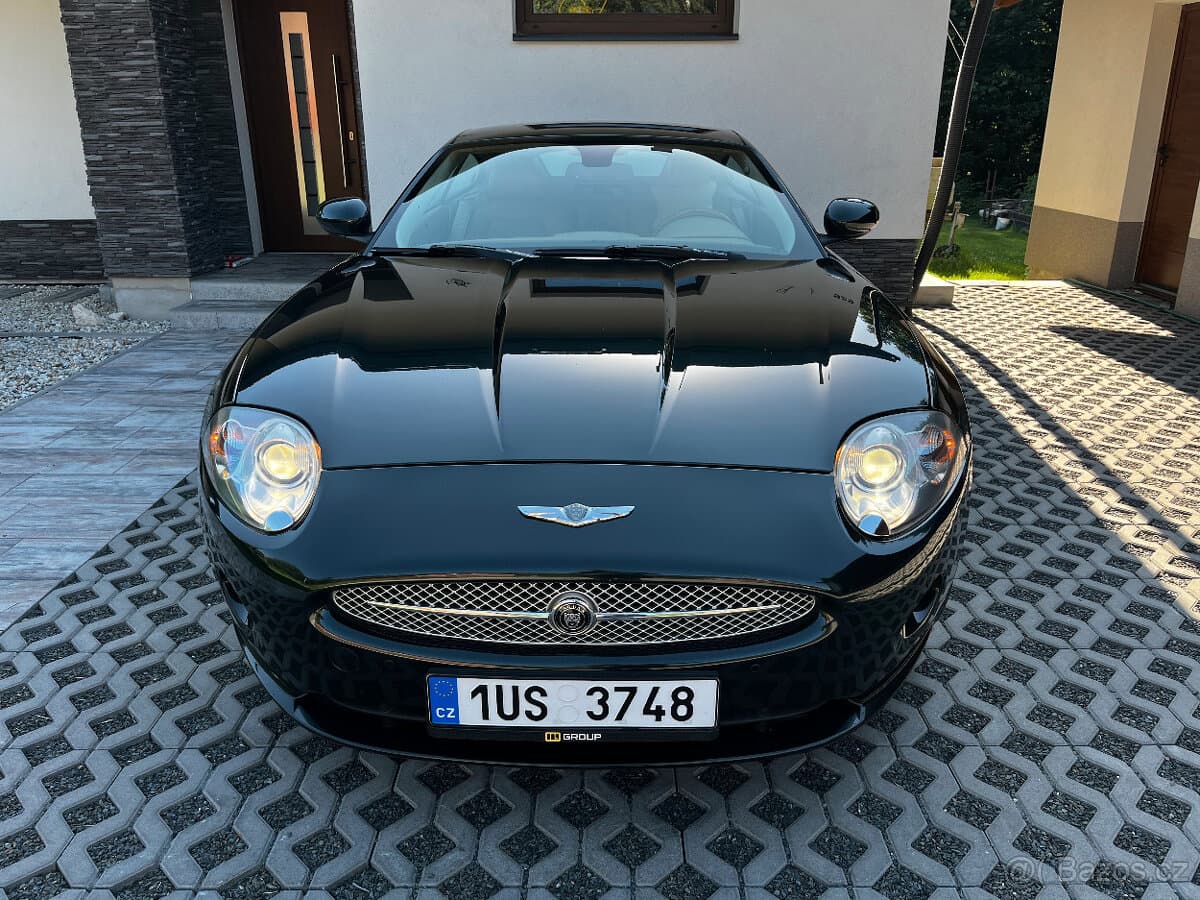 2008 Jaguar XK - 9
