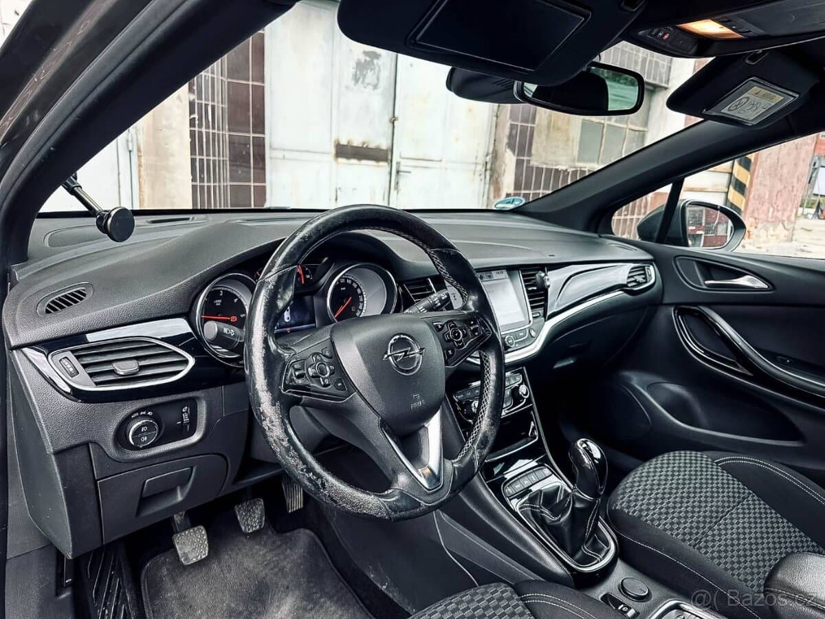 2016 Opel ASTRA - 9