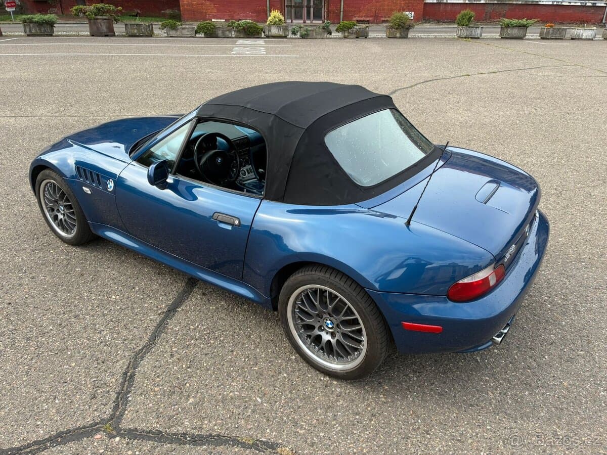 2001 BMW Z3 - 9