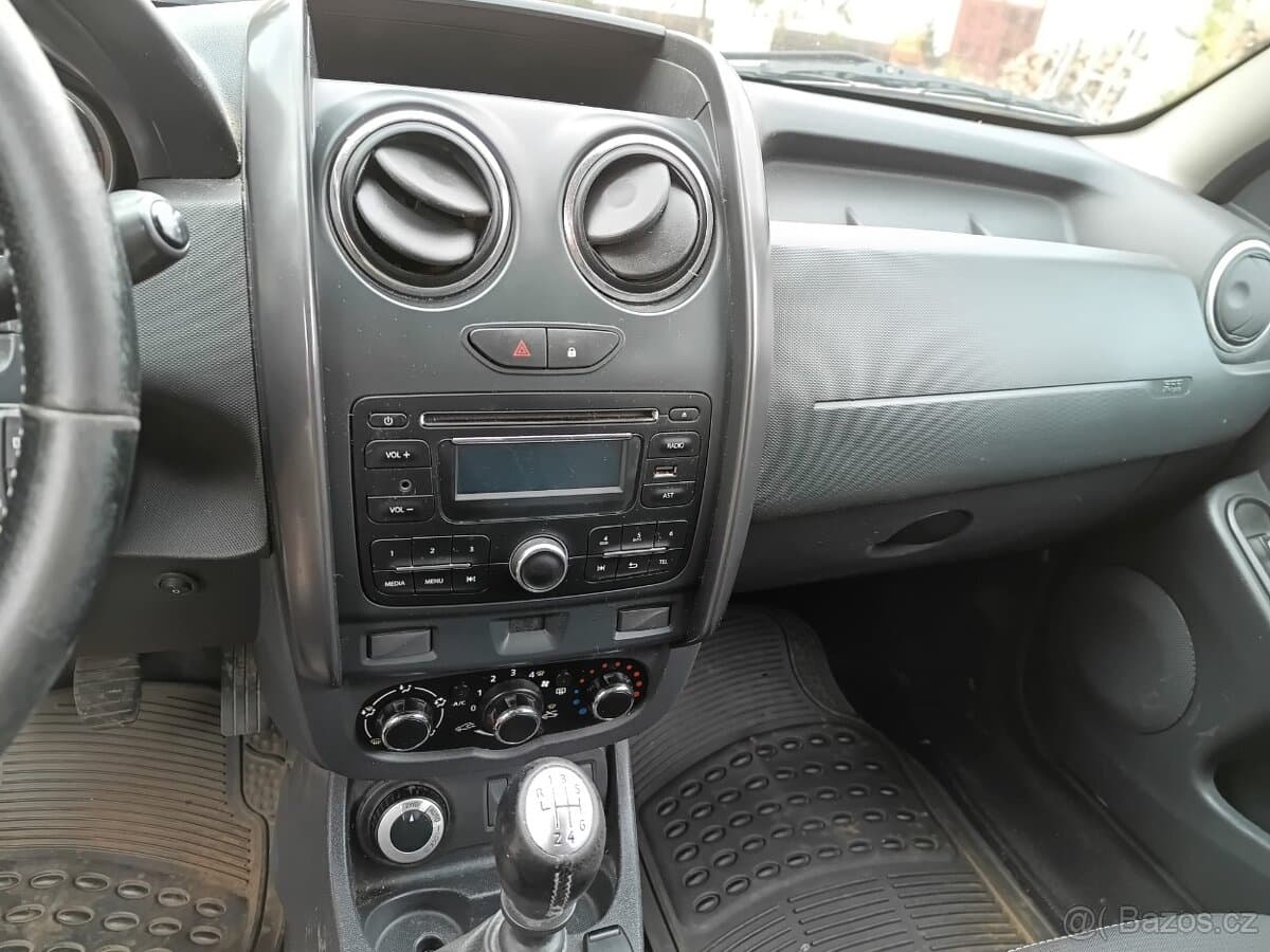 2015 Dacia DUSTER - 9