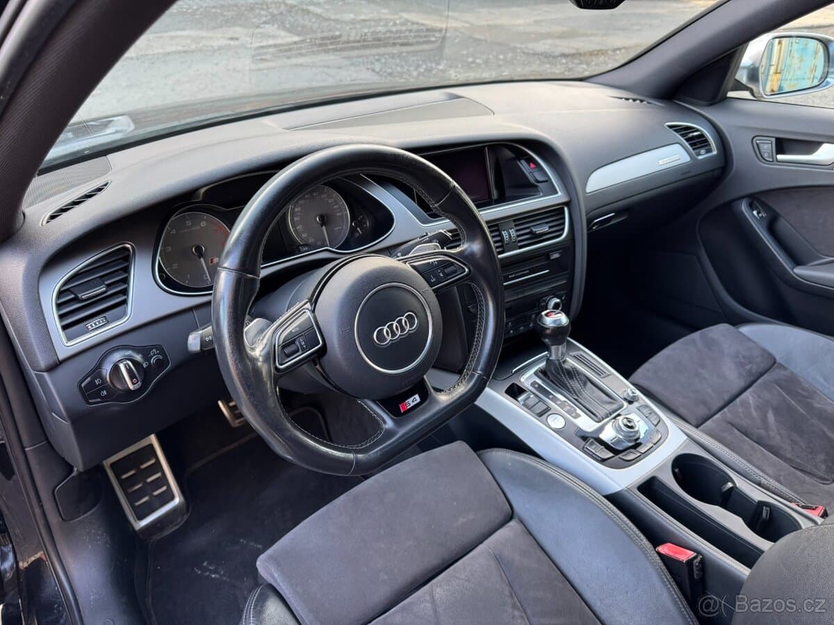 2013 Audi S4 - 9