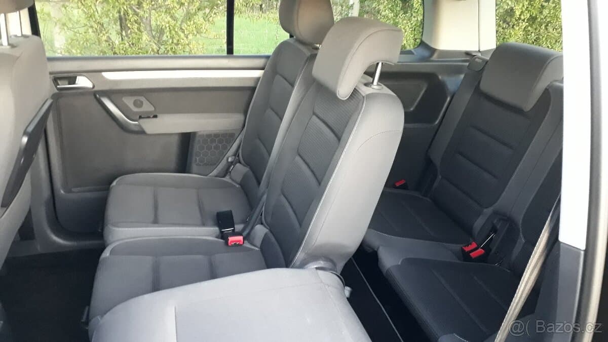 2010 Volkswagen TOURAN - 9