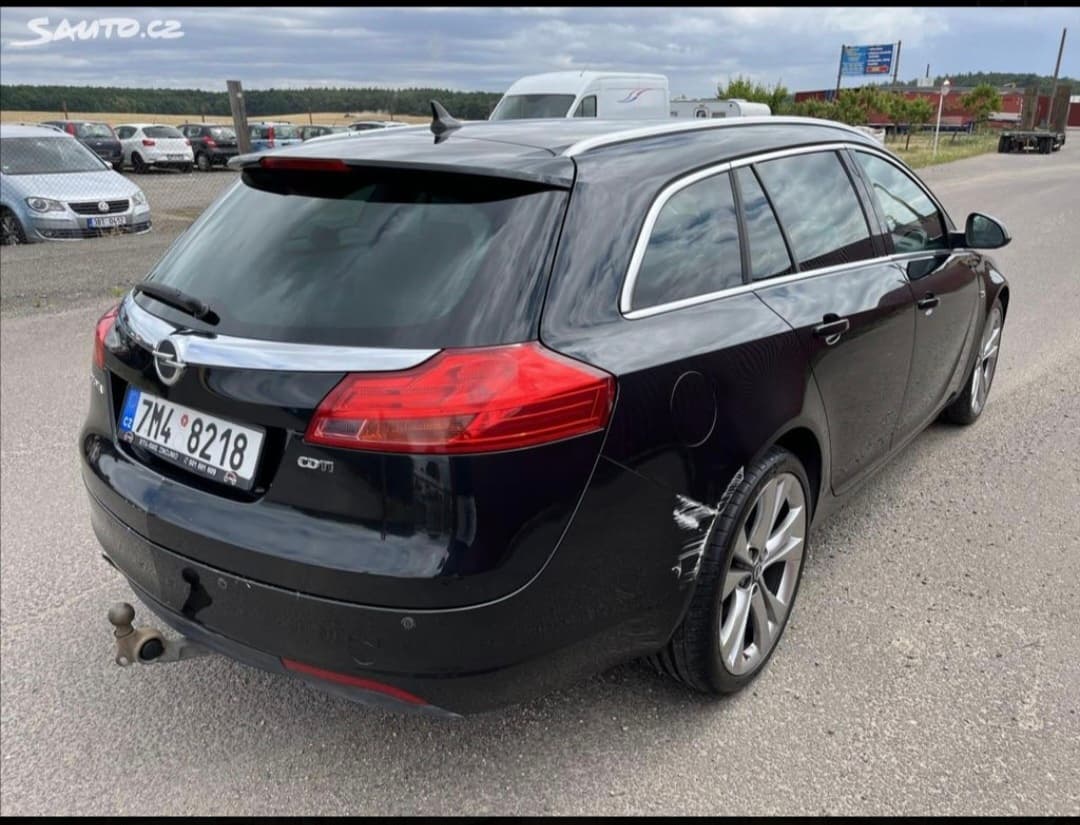 2010 Opel INSIGNIA - 9