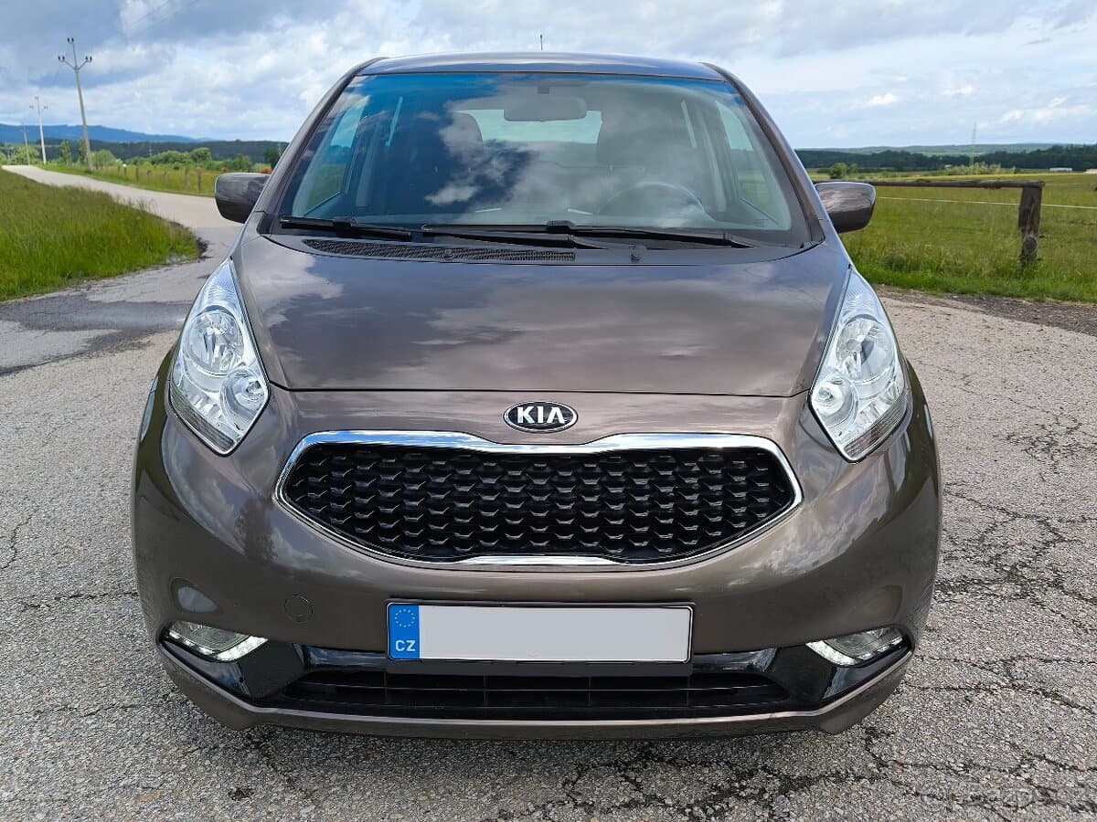 2017 Kia VENGA - 9